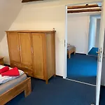 Haus Koenigsfeld Apartmán *