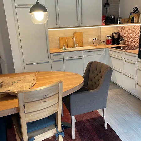 Apartment Haus Koenigsfeld *