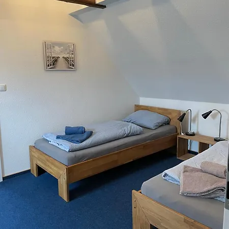 Haus Koenigsfeld شقة