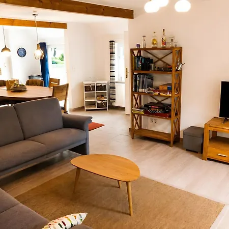 شقة Haus Koenigsfeld